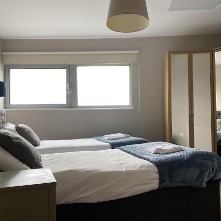 High View Serviced Apartment คาร์ดิฟฟ์ ภายนอก รูปภาพ