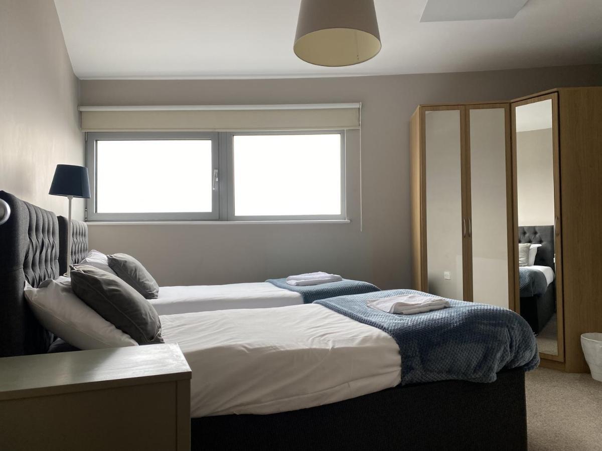 High View Serviced Apartment คาร์ดิฟฟ์ ภายนอก รูปภาพ