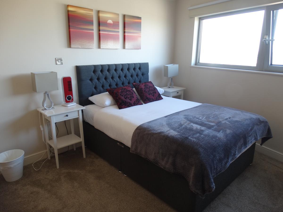 High View Serviced Apartment คาร์ดิฟฟ์ ภายนอก รูปภาพ