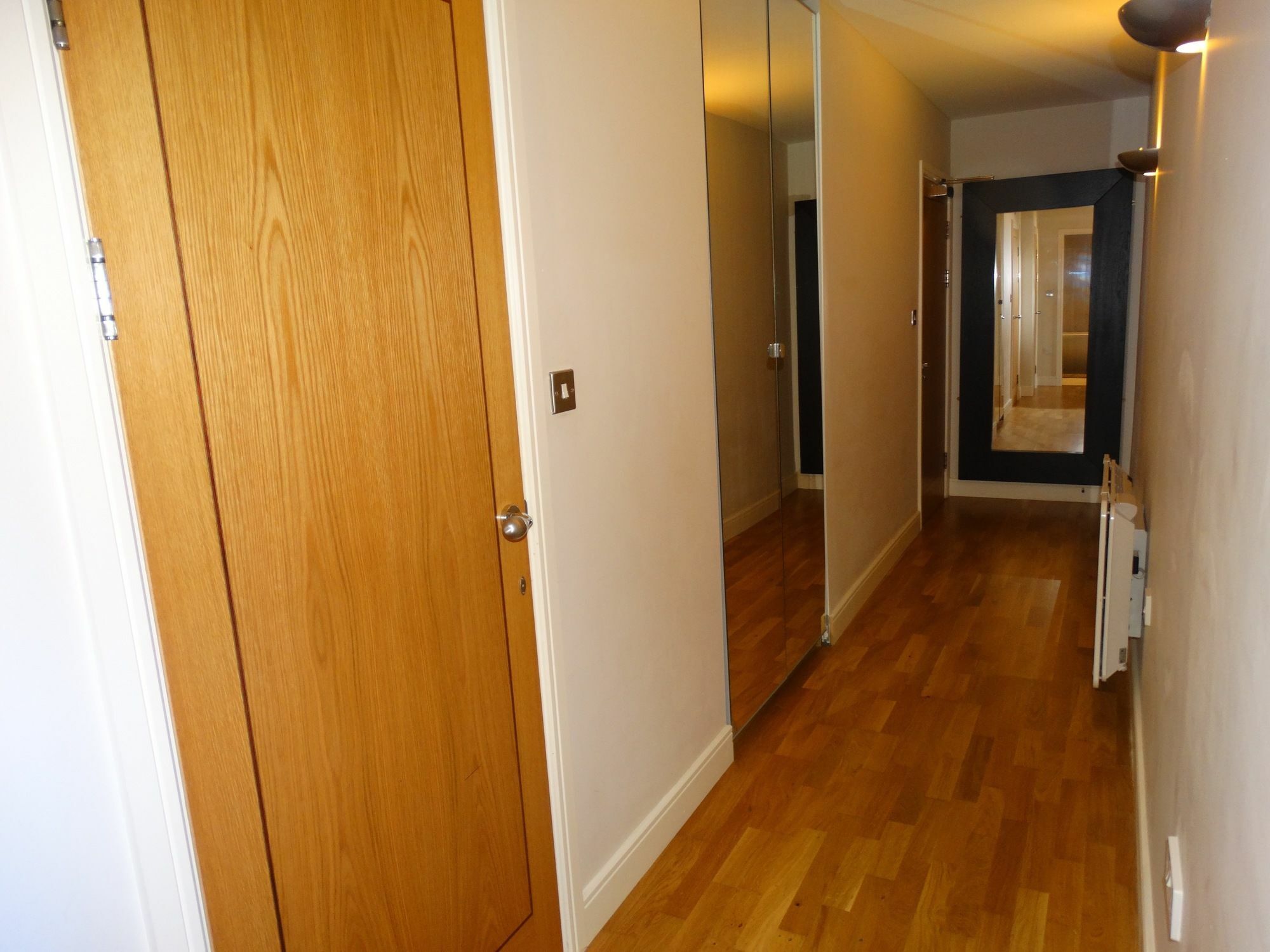 High View Serviced Apartment คาร์ดิฟฟ์ ภายนอก รูปภาพ